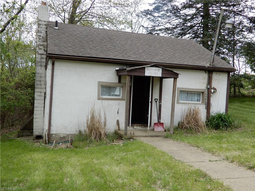 3065 Mogadore Road - Photo 1