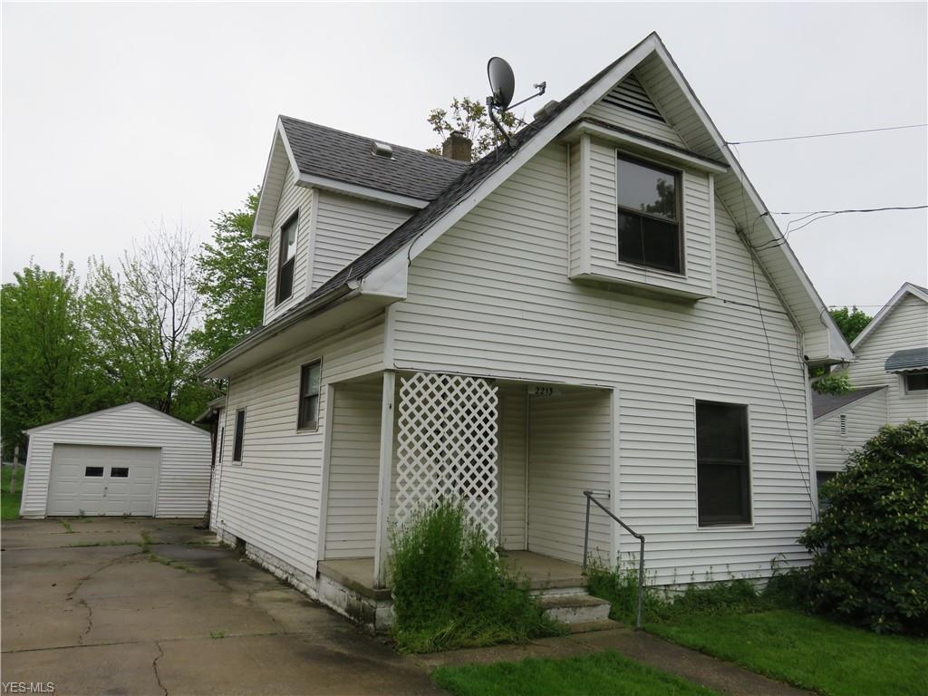 2213 5th Street - Photo 1