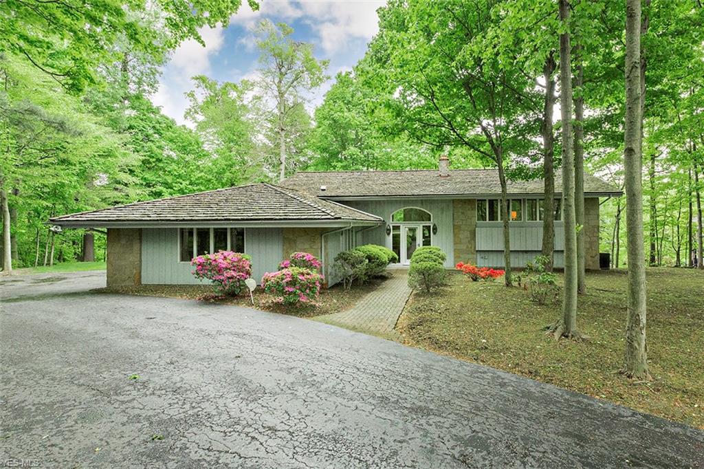 11 Pepper Creek Drive - Photo 1