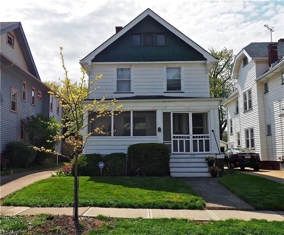 1218 Lakeland Avenue - Photo 1
