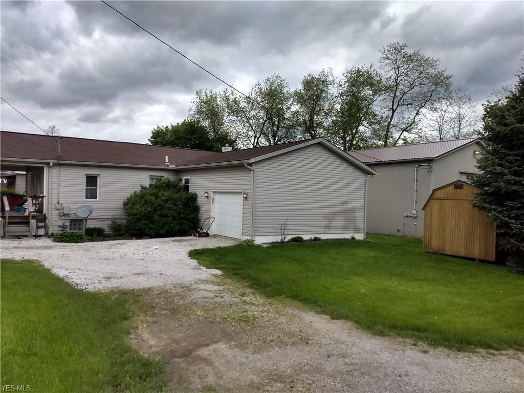 617-617 1/2 Valley Street - Photo 1