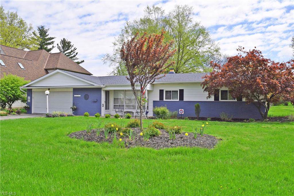 2435 Sittingbourne Lane - Photo 1
