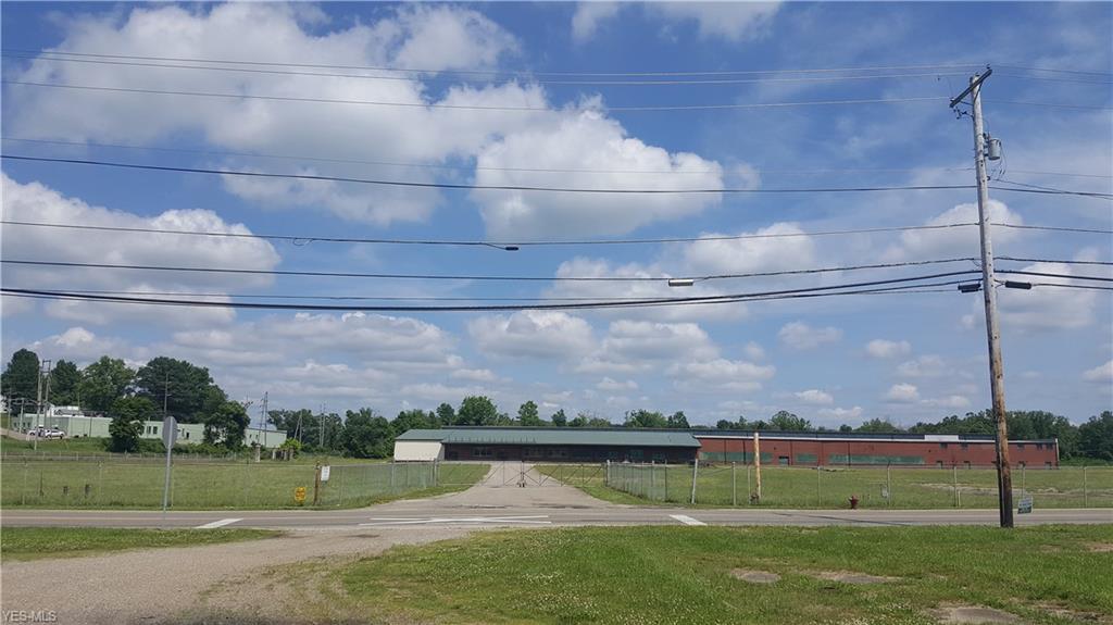 707 Woodlawn Avenue - Photo 1
