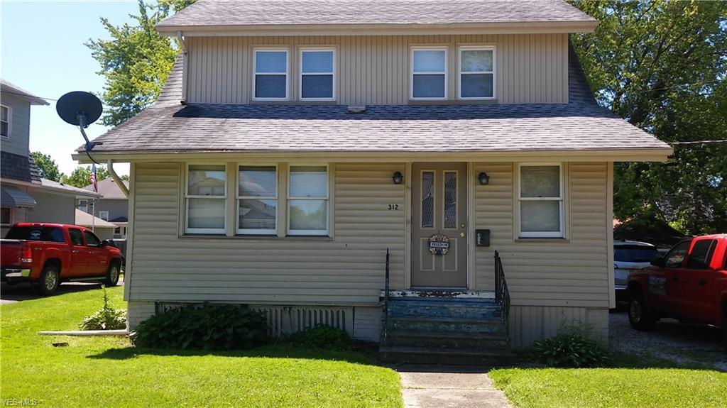 312 Arlington Boulevard - Photo 1