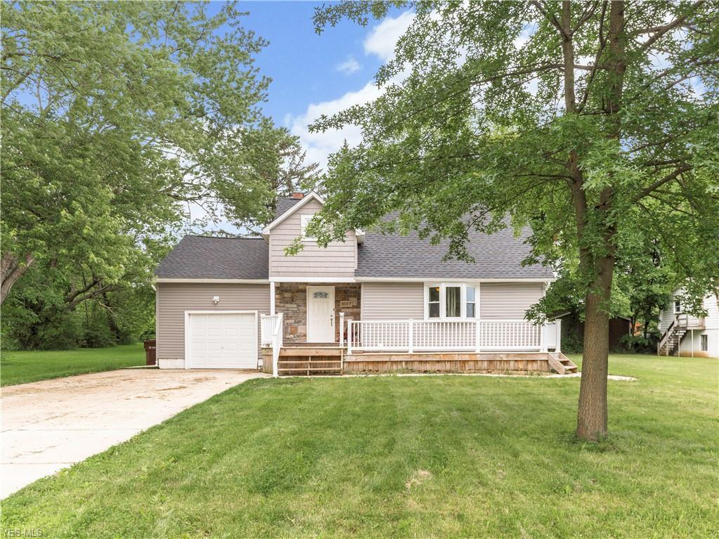 3017 Oak Street - Photo 1