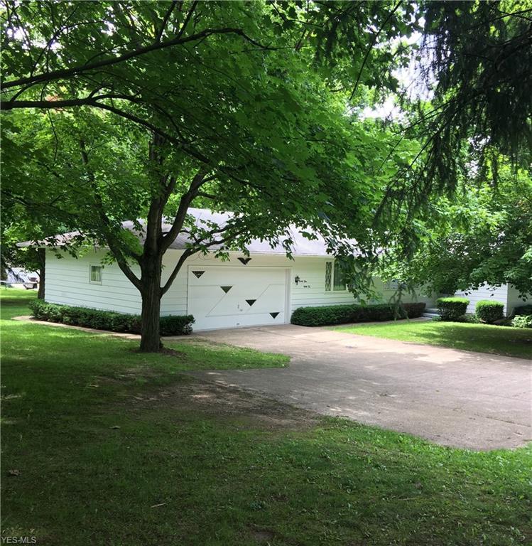 2382 Mechanicsburg Road - Photo 1