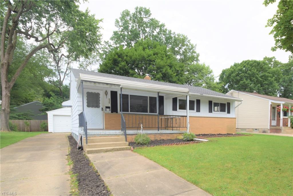 946 Kickapoo Avenue - Photo 1
