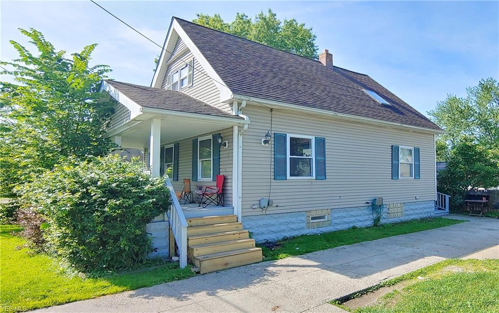 5139 Greenhurst Drive - Photo 1