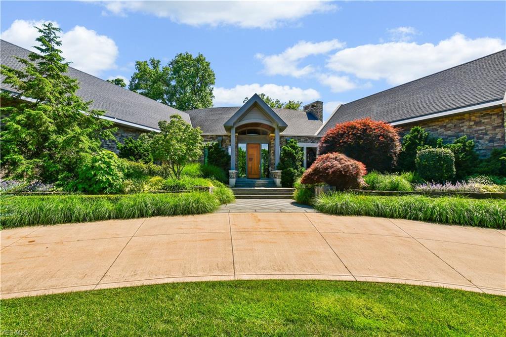 24060 Buckhurst Drive - Photo 1