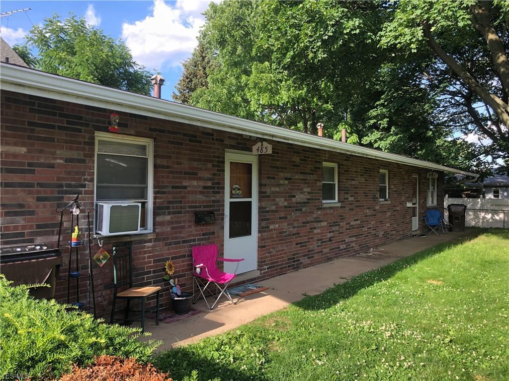 485 Tompkins Avenue - Photo 1