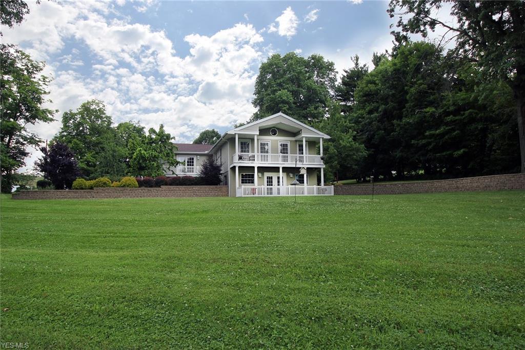 1637 Horns Lane - Photo 1