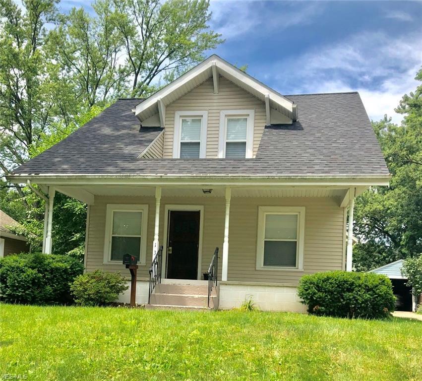 136 Berwyck Drive - Photo 1