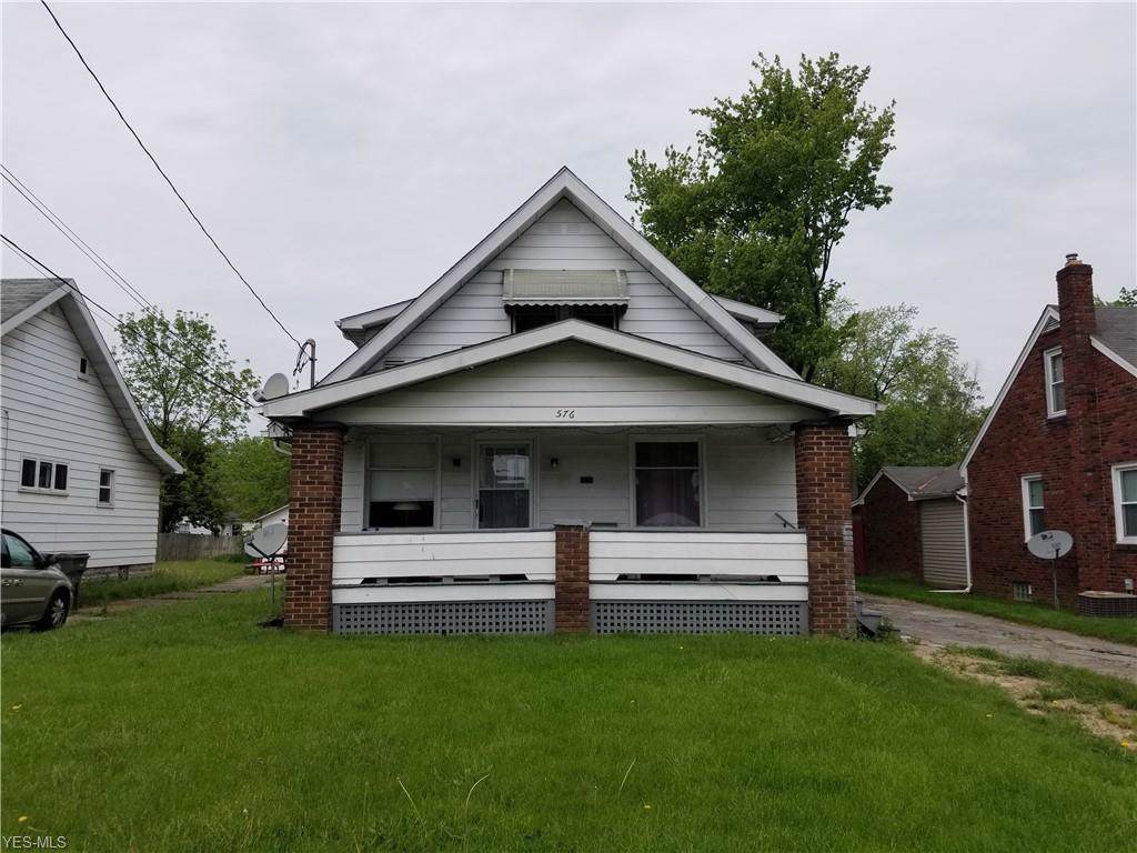 576 Palmer Avenue - Photo 1