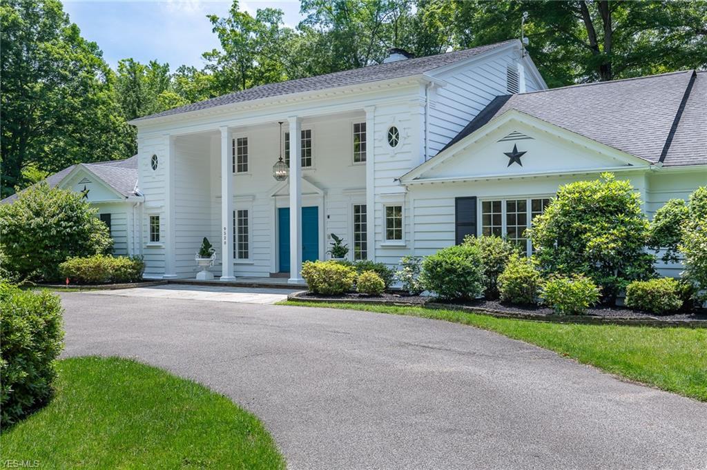 9520 Metcalf Road - Photo 1
