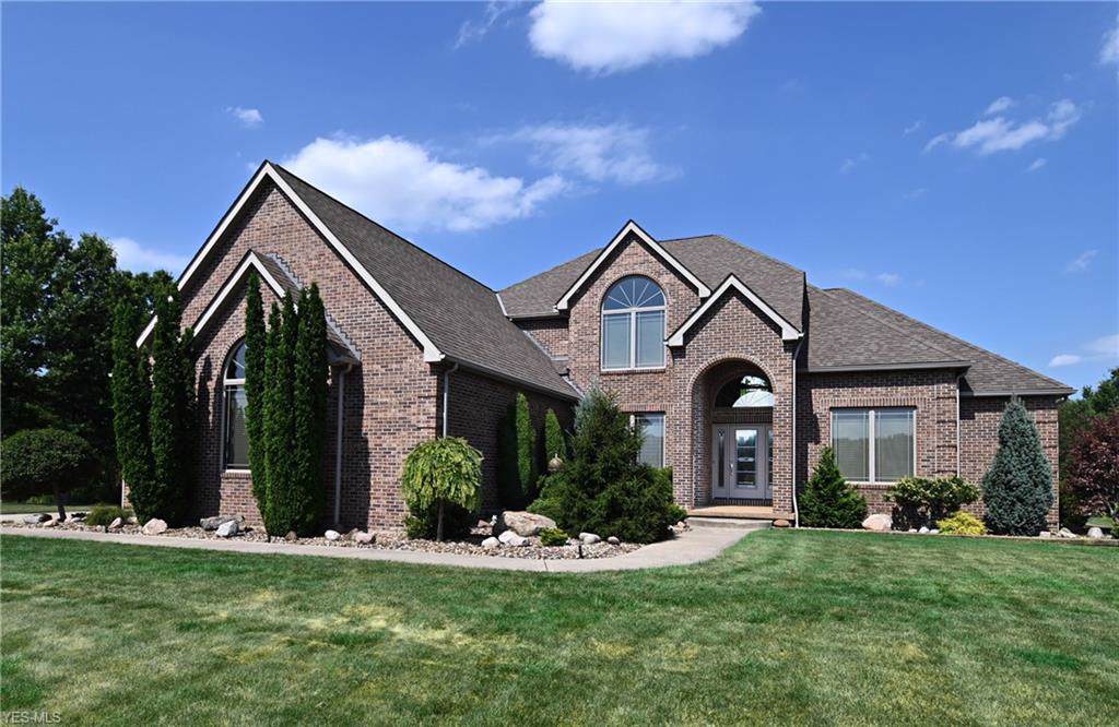 41147 Mills Circle - Photo 1