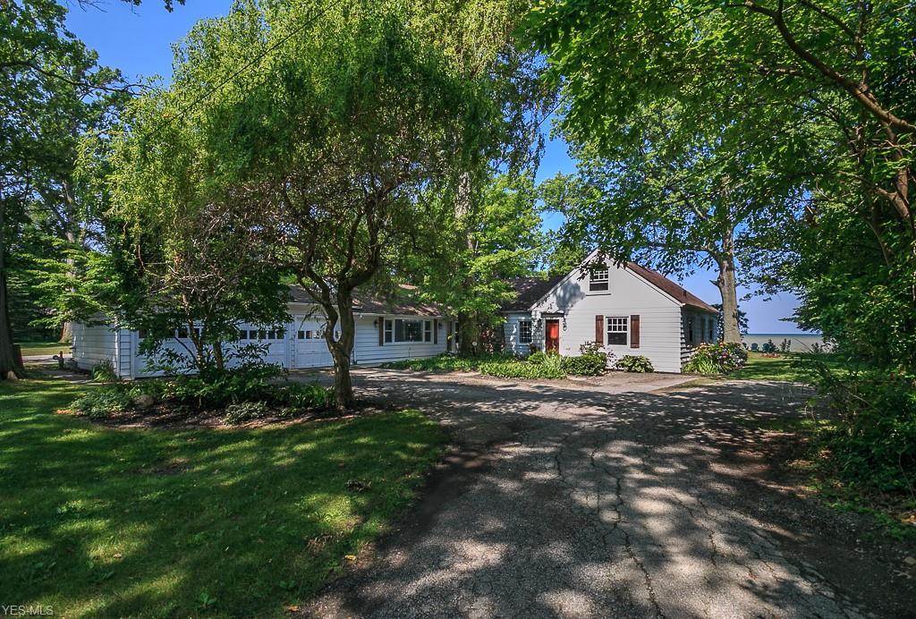 34107 Lake Shore Boulevard - Photo 1