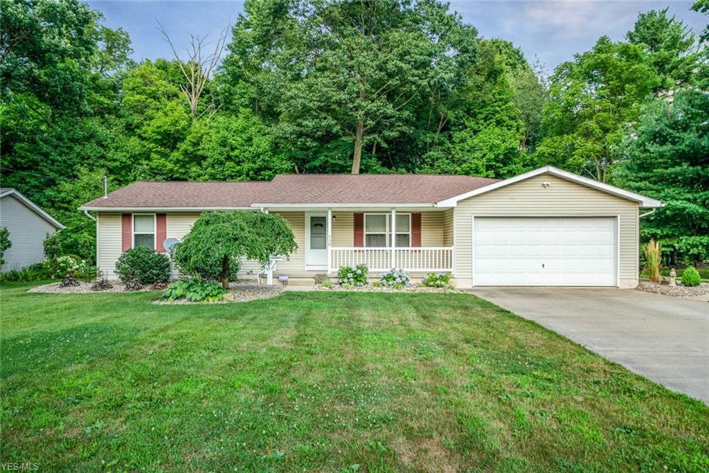 758 Bonnieview Avenue - Photo 1