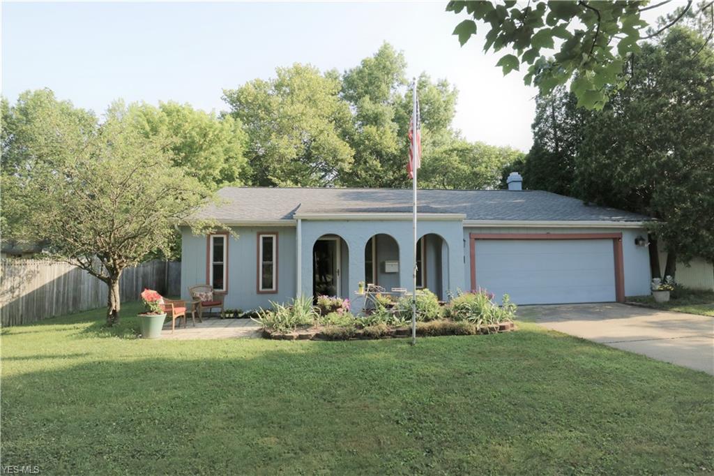 648 College Street - Photo 1