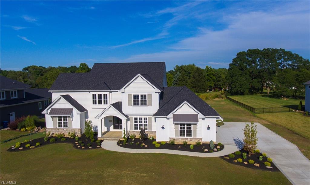2479 Maple Hill Road - Photo 1