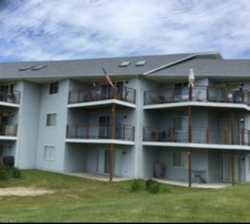 1025 Harbor Street - Photo 1