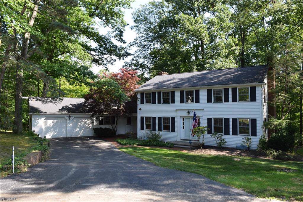 165 Hickory Lane - Photo 1