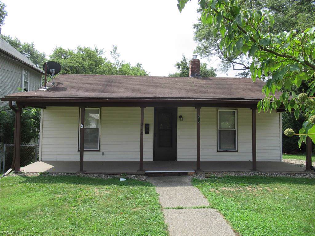 312 Lloyd Street - Photo 1