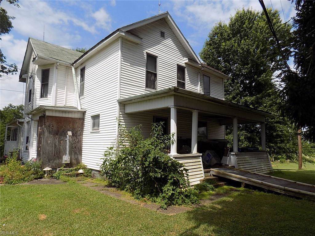 68590 Bannock Rd. - Photo 1
