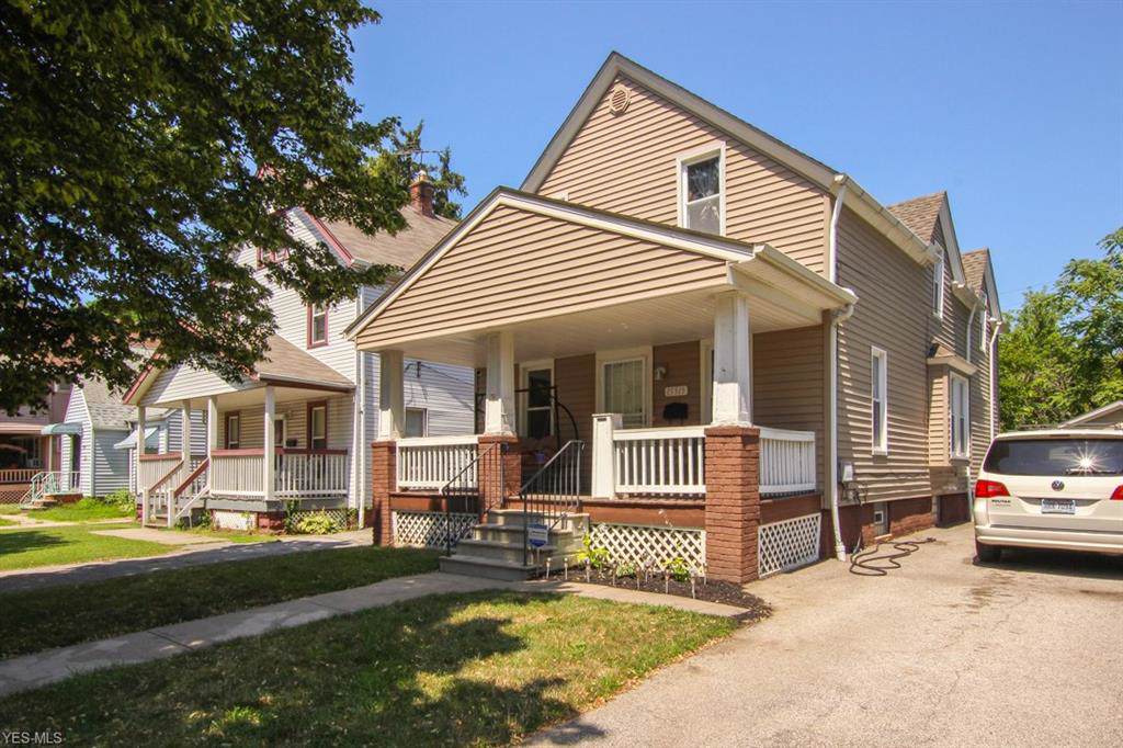 15315 Lucknow Avenue - Photo 1