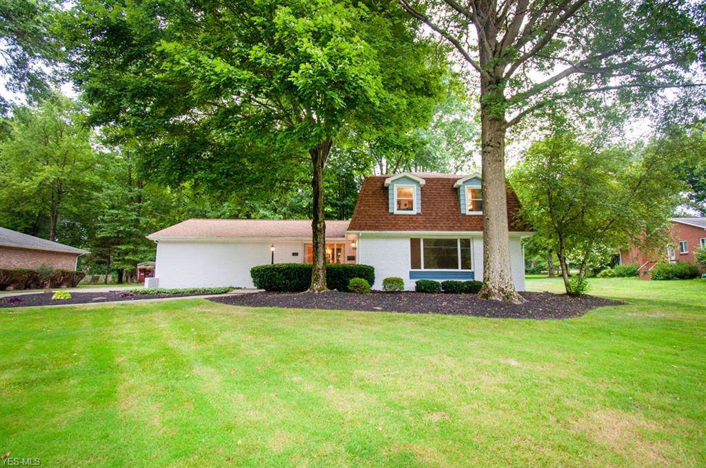 871 Glenbrook Road - Photo 1