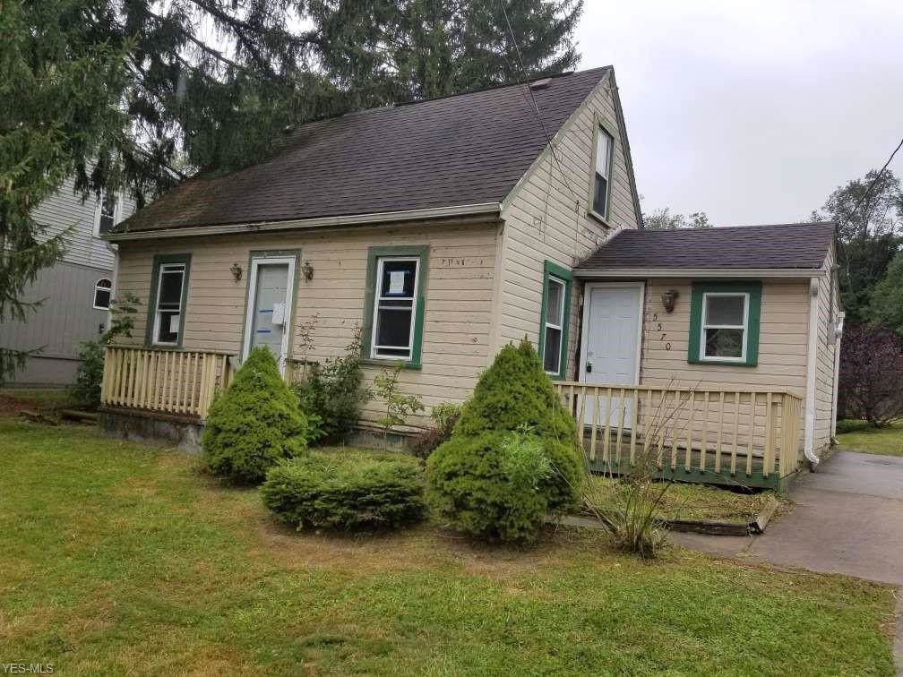 5570 Richmond Road - Photo 1