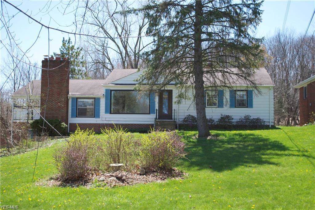 5322 Eastview Drive - Photo 1
