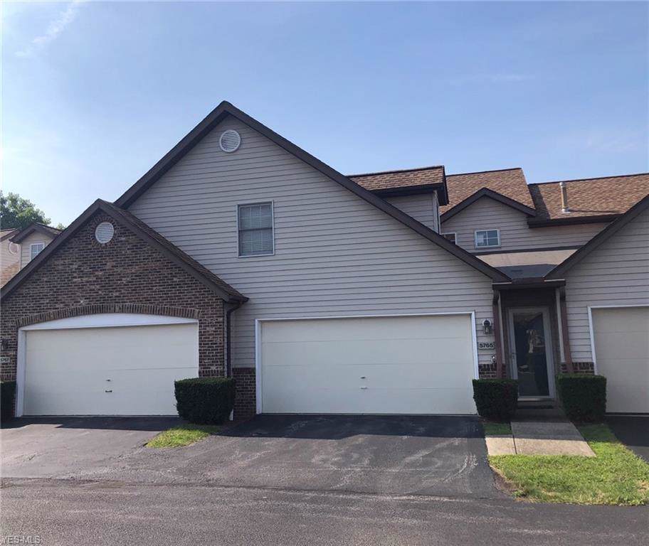 5765 Gateway Lane - Photo 1