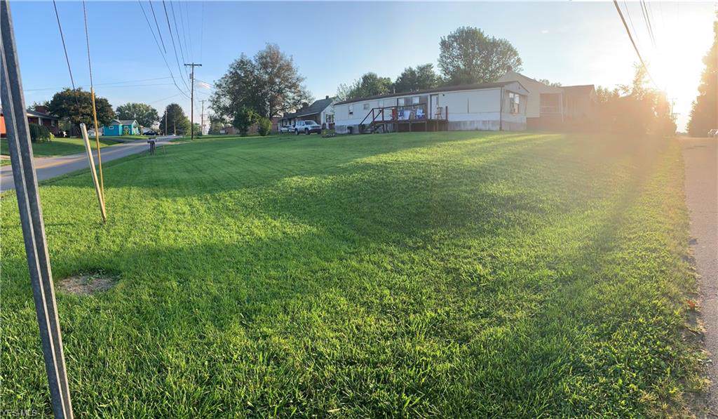 201 Lee Road - Photo 1