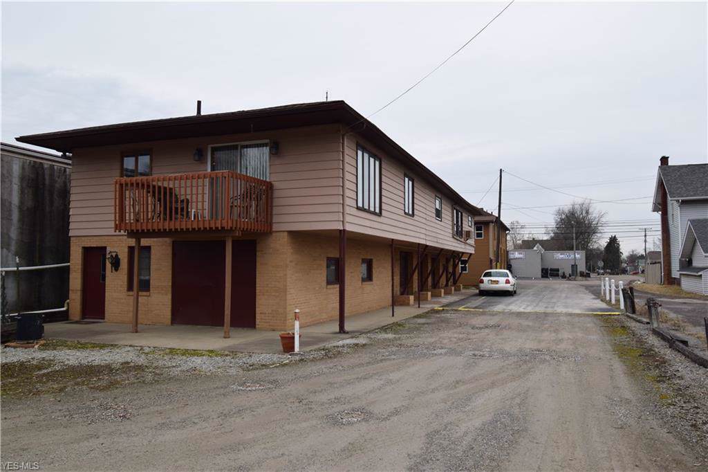 3323 Lincoln Way - Photo 1