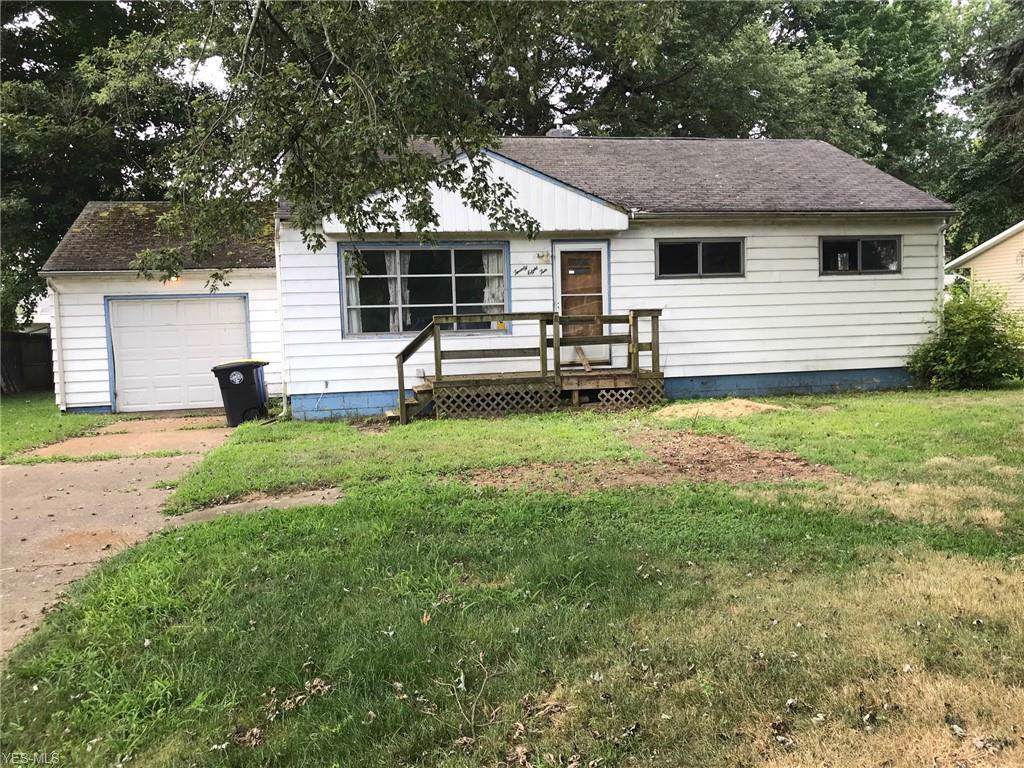 2810 Southlane Drive - Photo 1