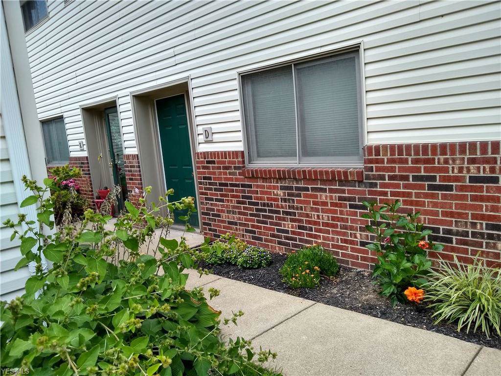552 Main Street - Photo 1