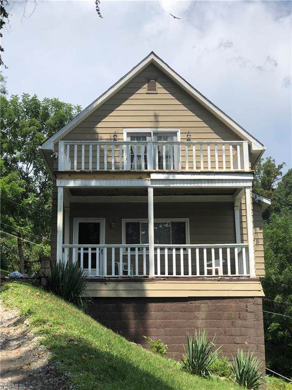 738 Mackey Street - Photo 1
