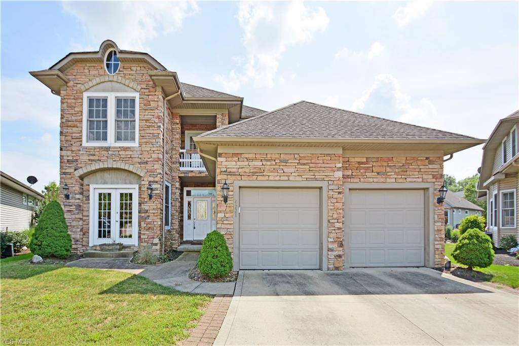 4228 Queens Gate - Photo 1