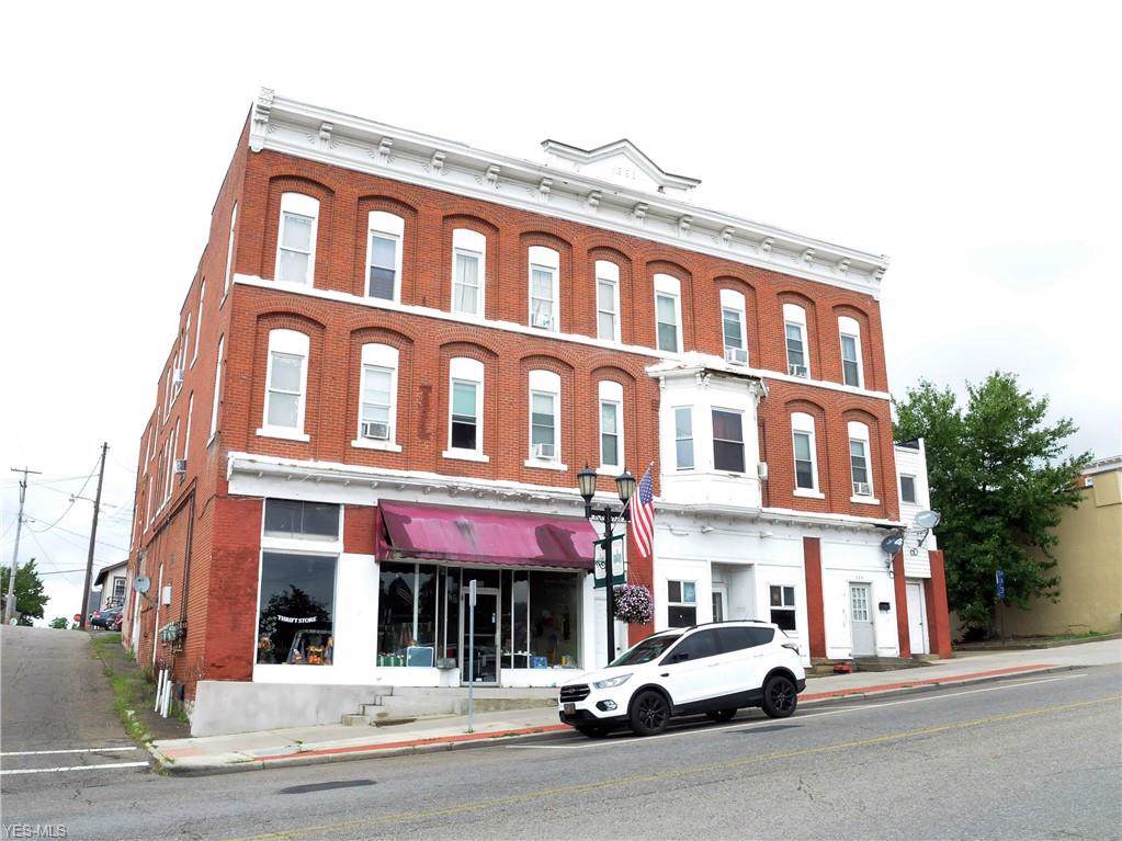 533 Wheeling Avenue - Photo 1