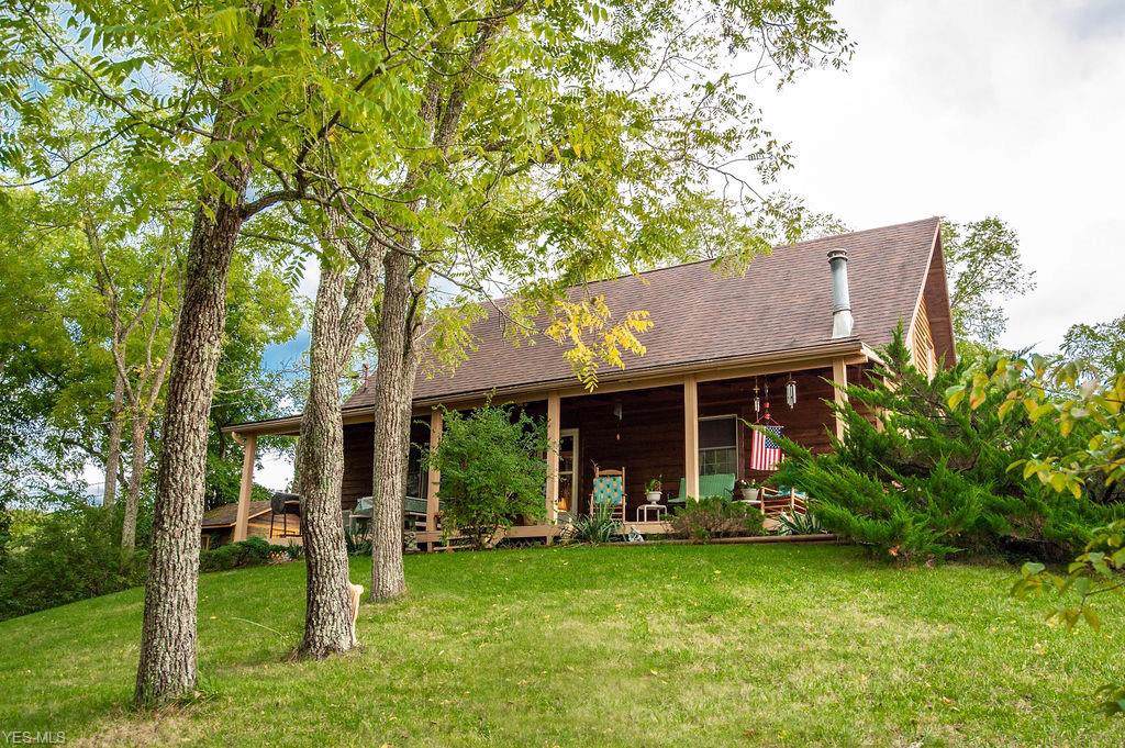 940 Sun Valley Road - Photo 1