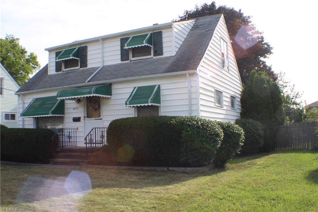4619 156th Street - Photo 1