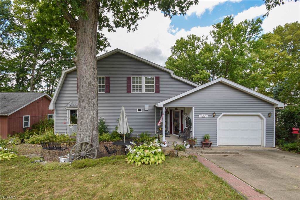 32132 Wooddale Drive - Photo 1