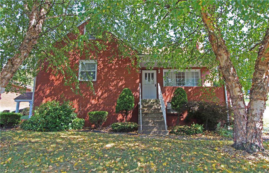 100 Ardmore Avenue - Photo 1