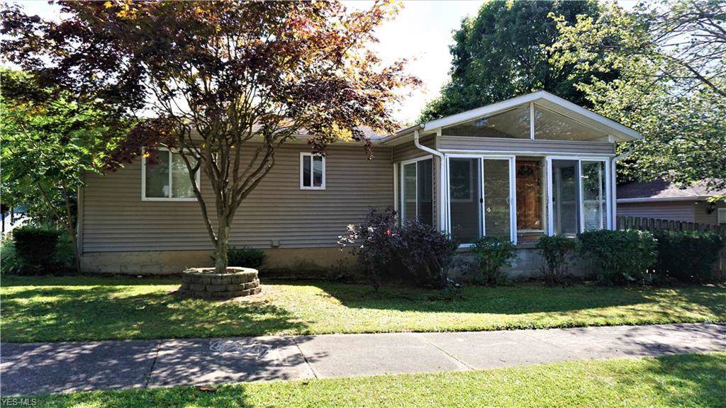 1906 Quayle Drive - Photo 1