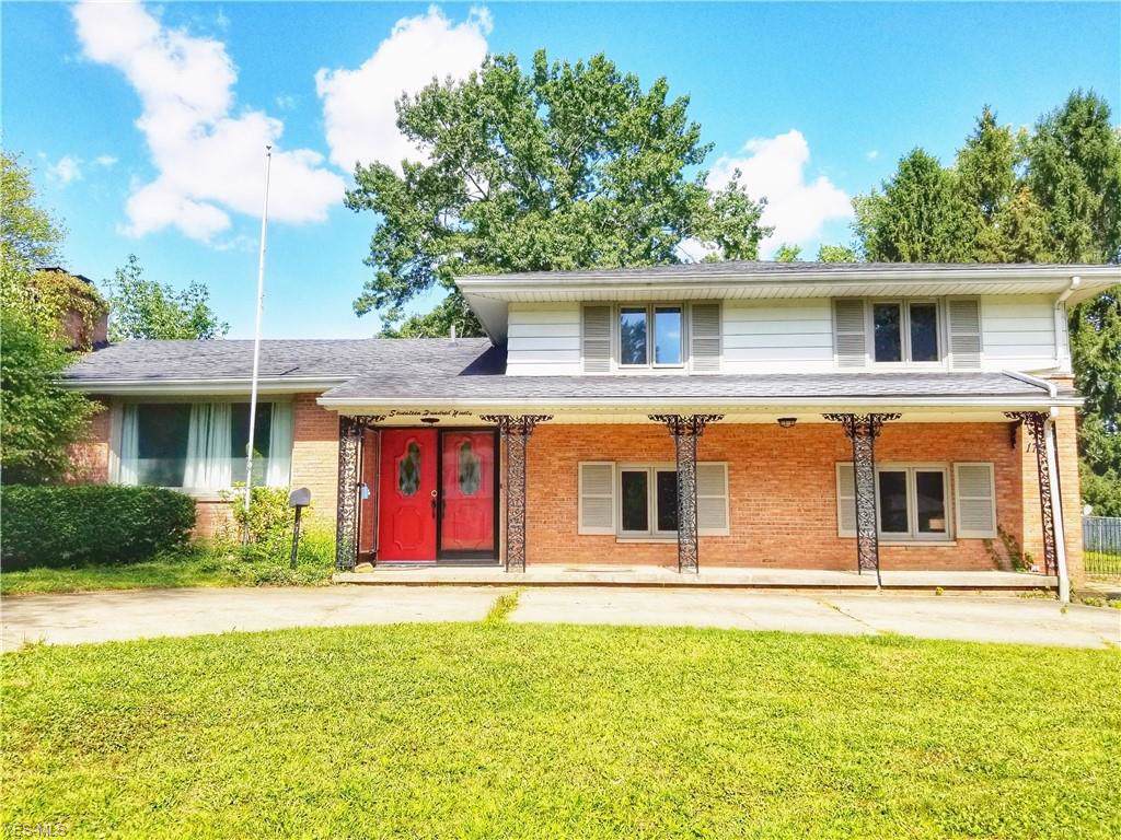 1790 Lakeside Drive - Photo 1