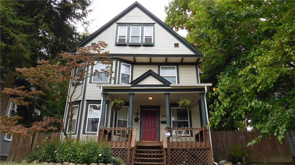 146 Rhodes Avenue - Photo 1