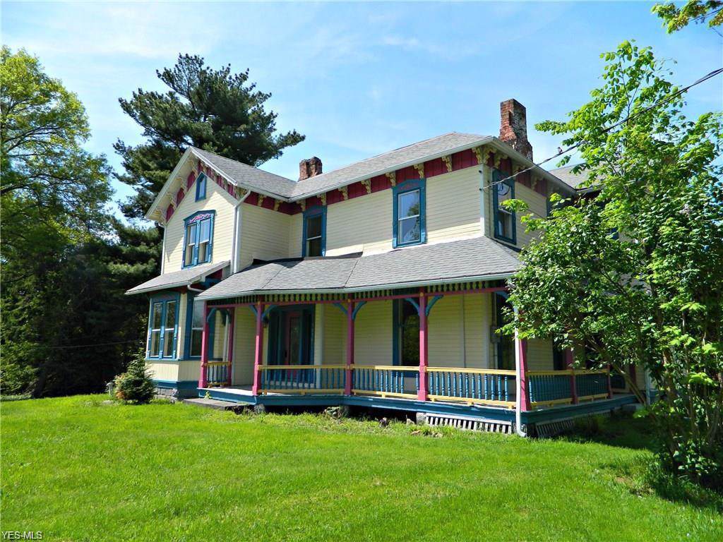 5076 Center Road - Photo 1