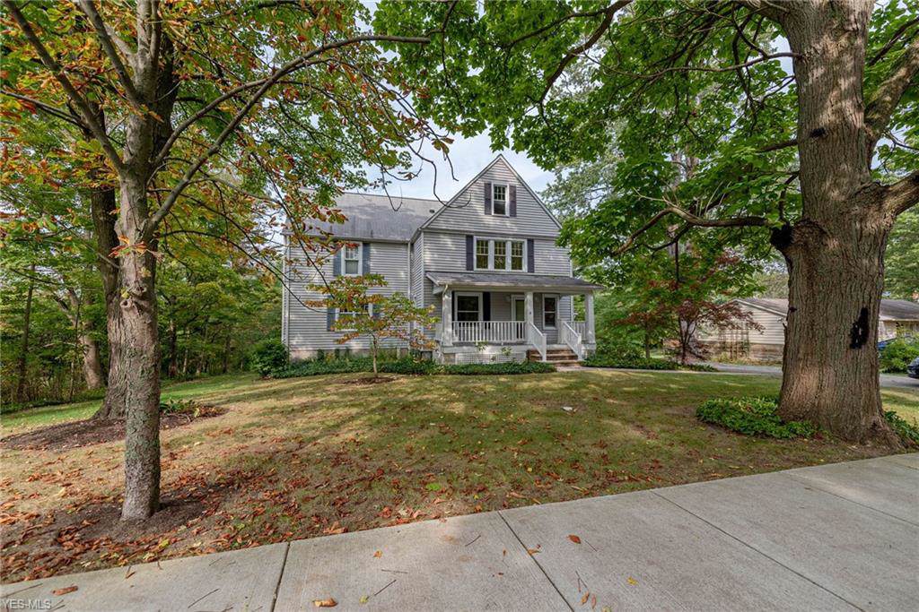 325 North Street - Photo 1