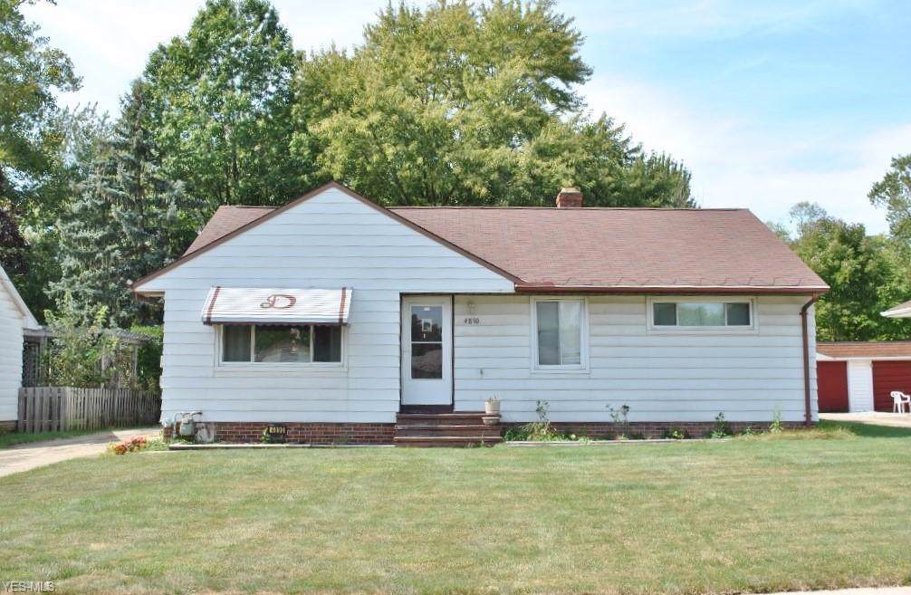4890 Randall Drive - Photo 1