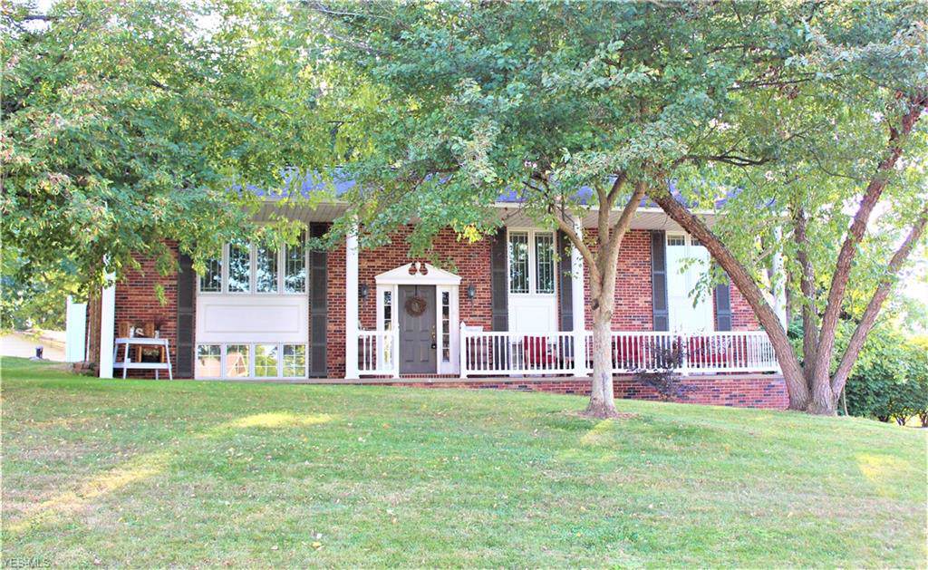 5355 Tanglewood Drive - Photo 1